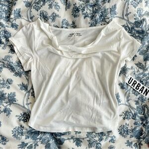 UO cowl neck top size L